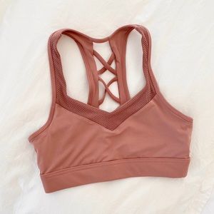🆕 3 x 25$ New Lululemon look alike exercice bra